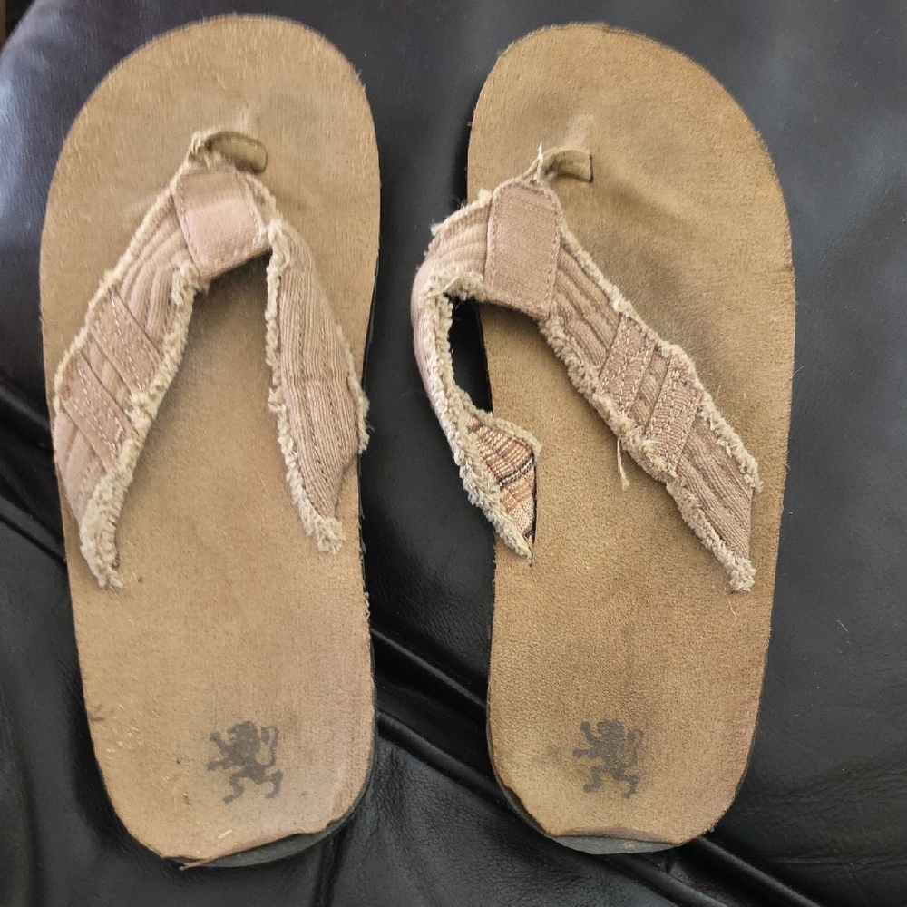Casual Tan Flip-Flops for Men